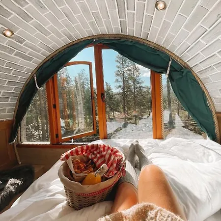 Eventyrhyttene I Jotunheimen * Stuttgongfossen