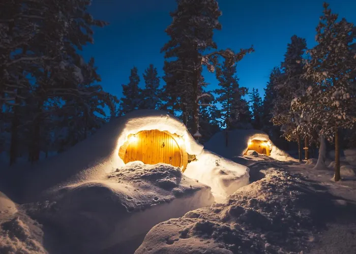 Eventyrhyttene I Jotunheimen Stuttgongfossen